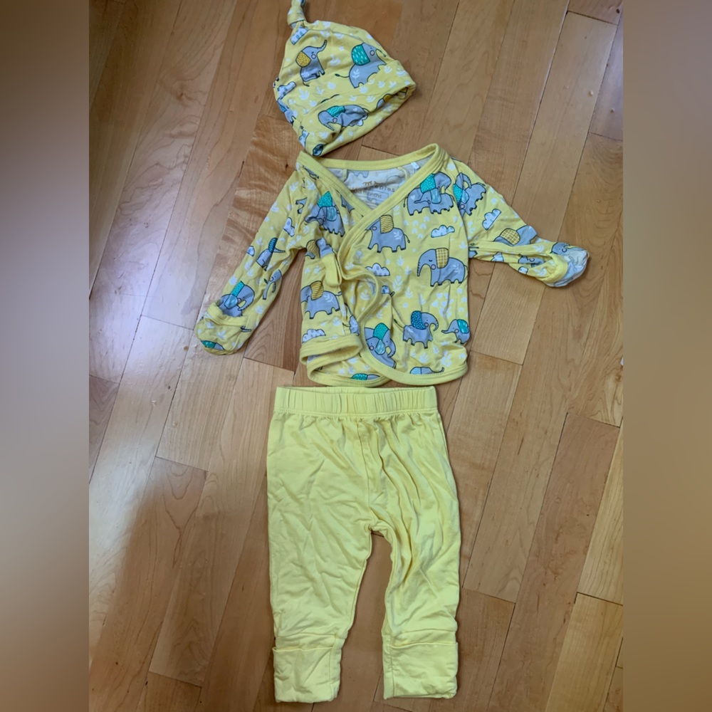 Little Sleepies 0-3 month outfit